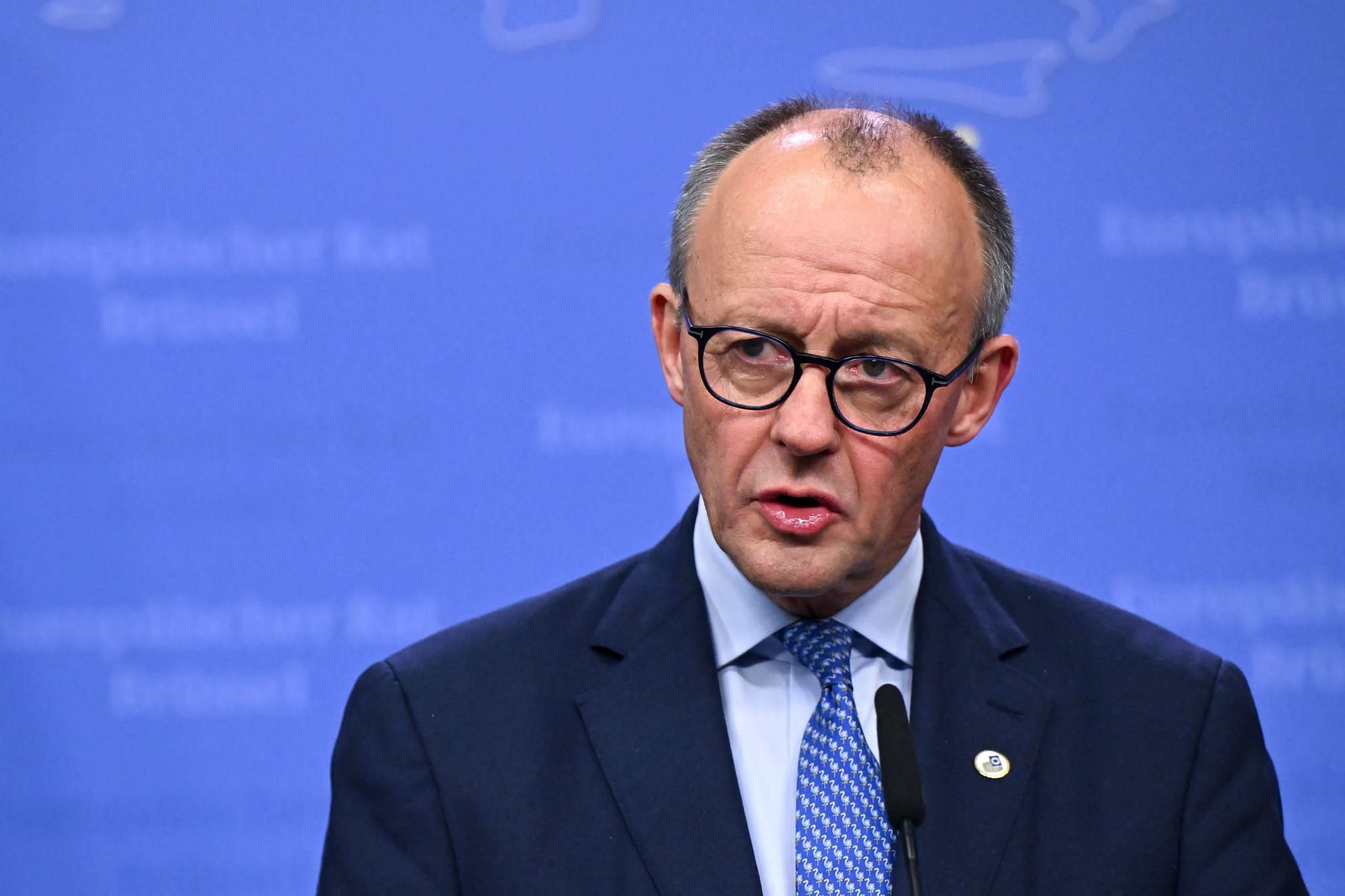 „Capitularea Ucrainei ar însemna capitularea noastră, a tuturor”. Friedrich Merz respinge o pace impusă Kievului și anunță că Europa este pregătită să participe la negocieri