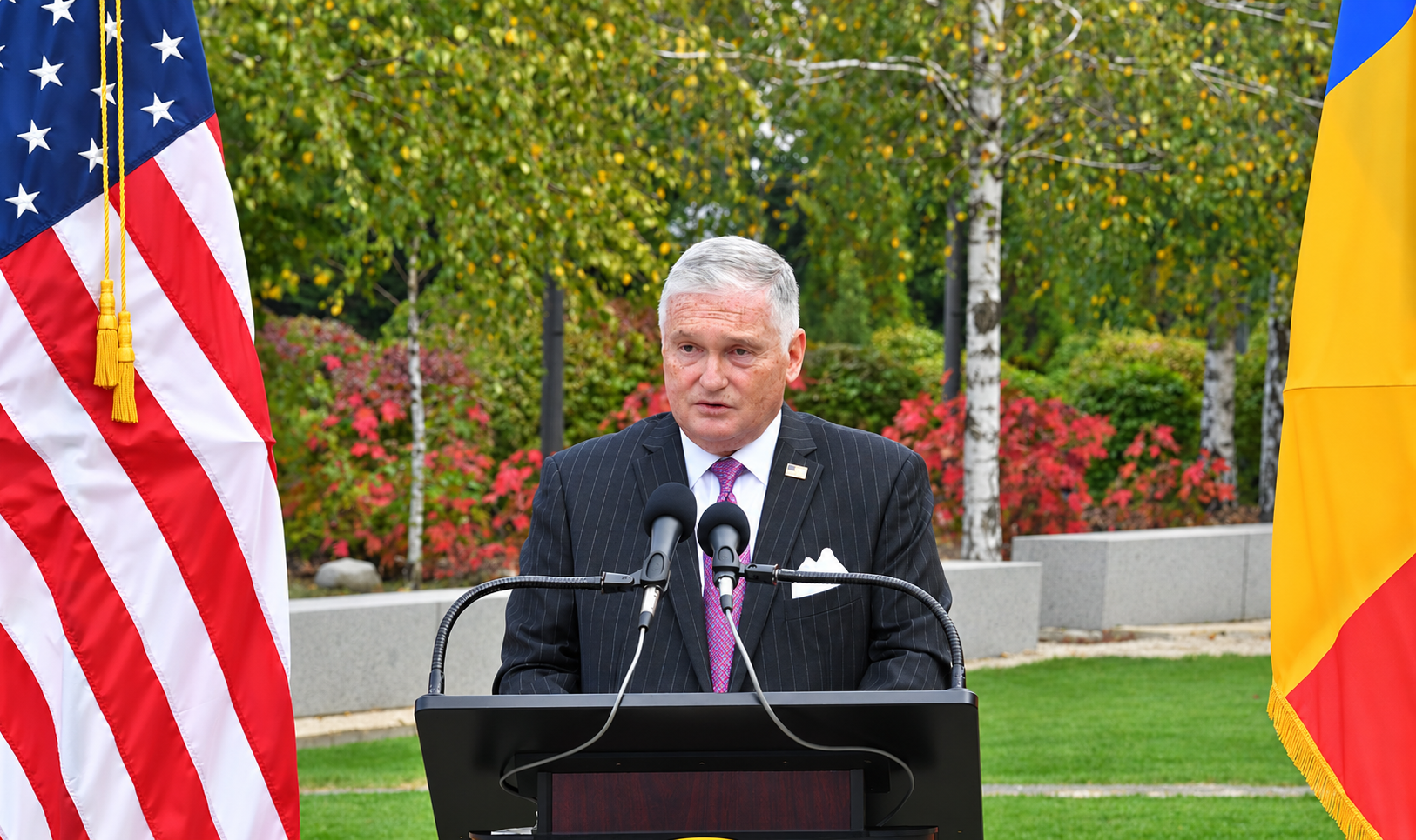 INTERVIU <span class="exclusiv">EXCLUSIV</span> Adrian Zuckerman, fost ambasador al SUA la București: „NATO și țările europene trebuie să-și asume protecția Republicii Moldova împotriva agresiunii rusești”