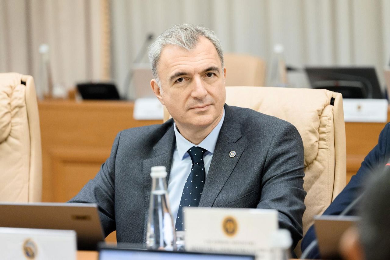 Ministrul Agriculturii: Licențierea importurilor de grâu, porumb și floarea-soarelui ar putea fi prelungită până la sfârșitul anului